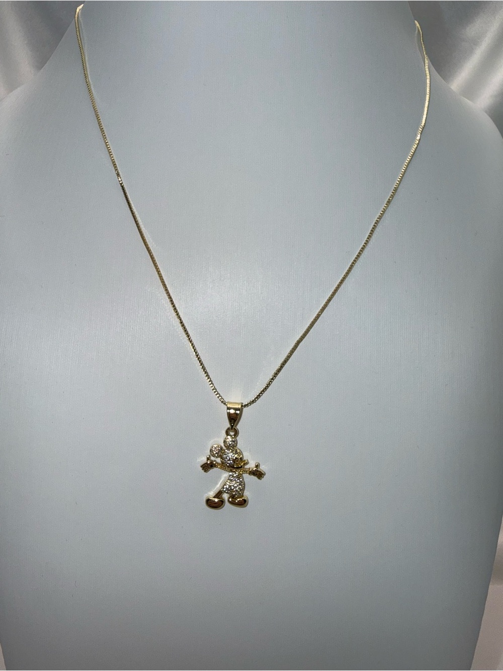 17 to 19 Inch Adjustable 18K Gold Dipped Mickey Mouse Inspired Necklace With AAA